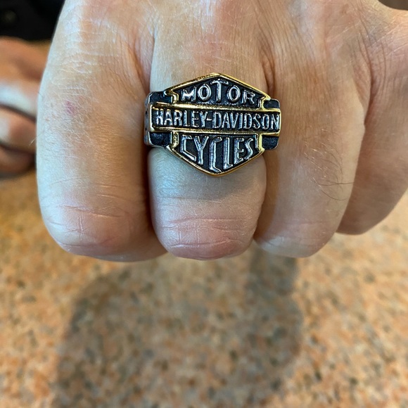 Limited! HD Men’s Rings - Picture 2 of 5